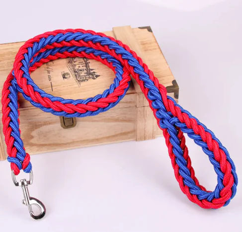 Guinzaglio per cani intrecciato in nylon resistente