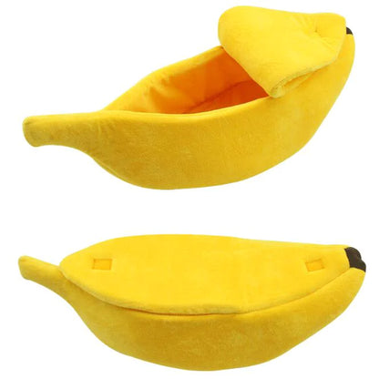 Banana-shaped pet bed