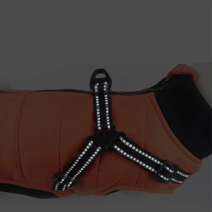 Abrigo Acolchado con Arnés Integrado para Perros