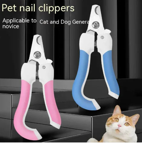 Ergonomic pet nail clipper for safe and easy cutting
