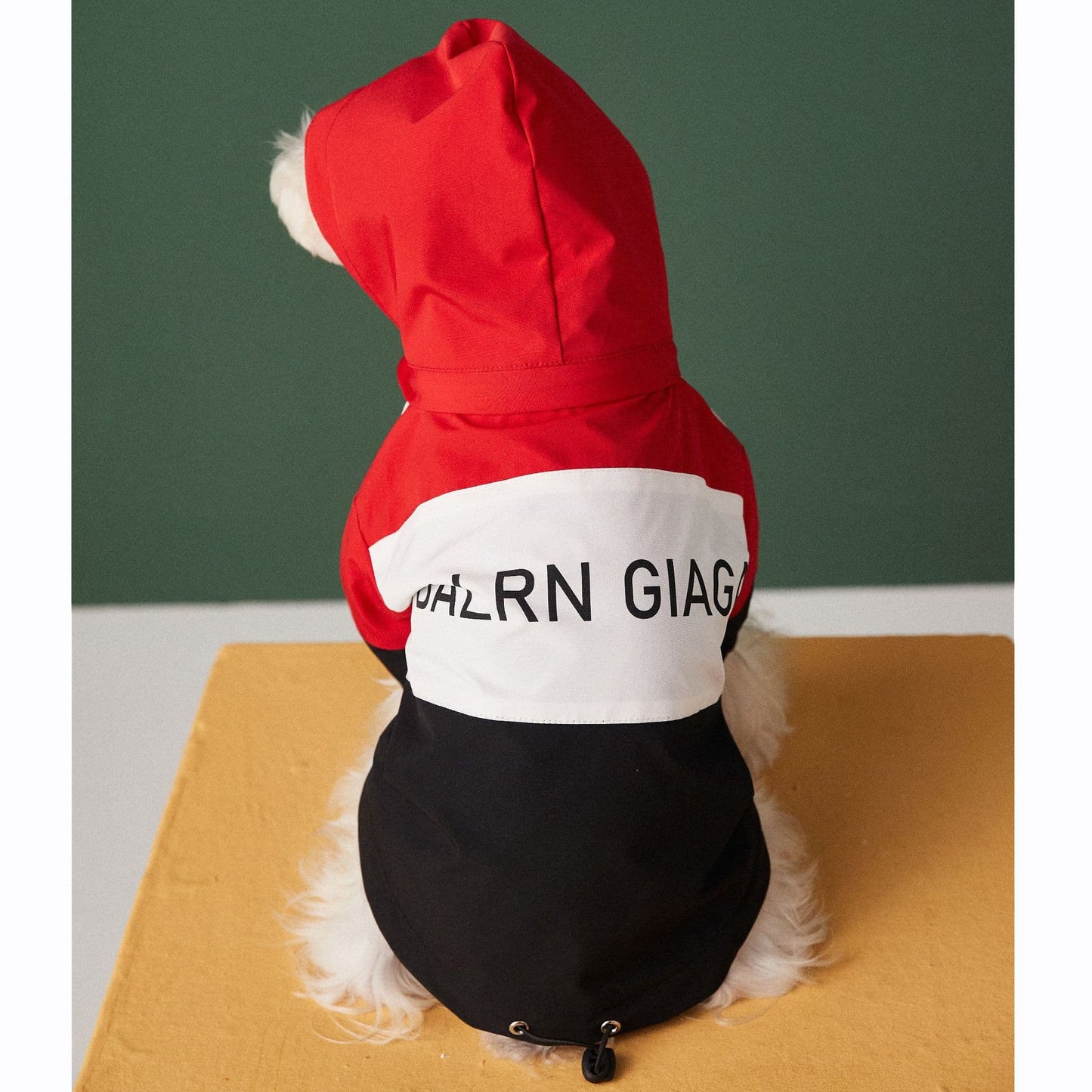 Giacca impermeabile e leggera per cani